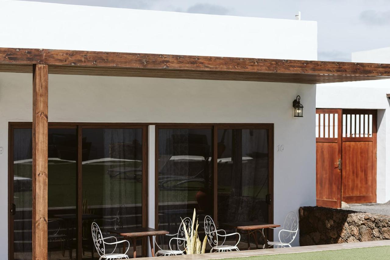 Hotelito Rural Flor De Timanfaya Tinajo Exterior photo
