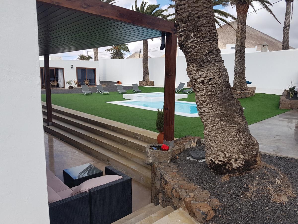 Hotelito Rural Flor De Timanfaya Tinajo Exterior photo